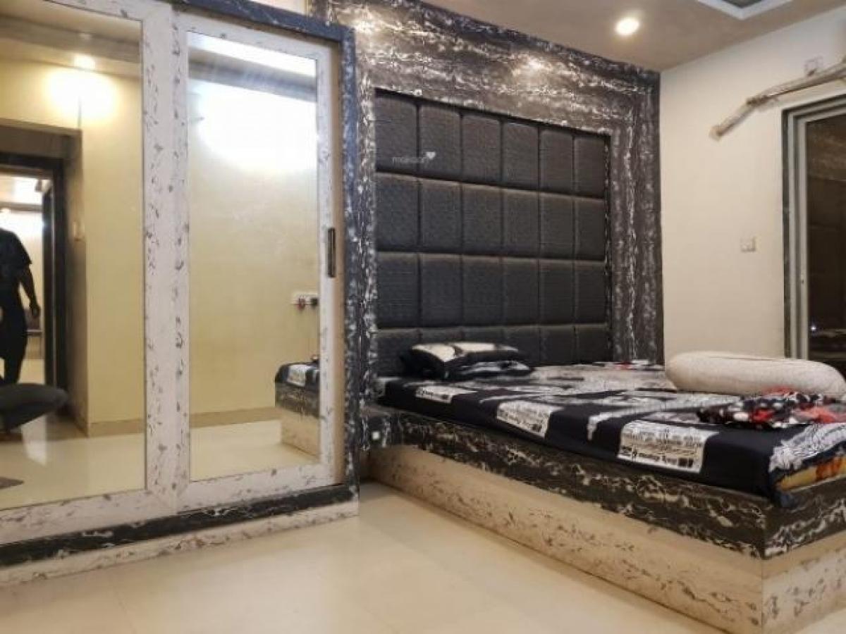 3 bedrooms House in Mumbai, India No. 10950