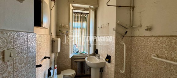 4 bedrooms Apartment in Brescia, Italy No. 364294 29