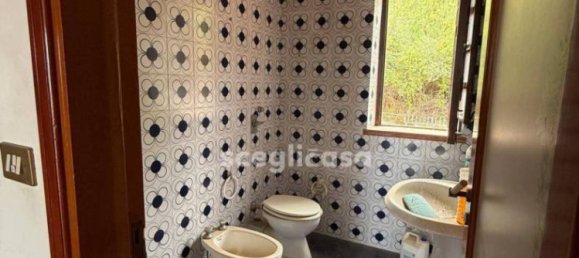 4 bedrooms Villa in Carini, Italy No. 375118 15