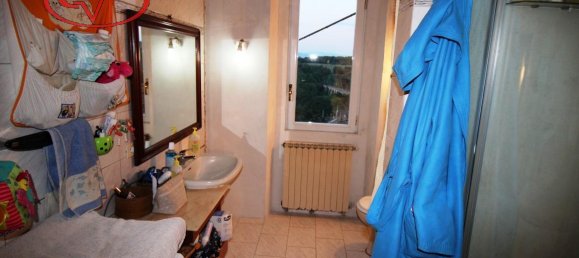 Квартира с 6 комнатами в Бучине, Италия № 236489 2