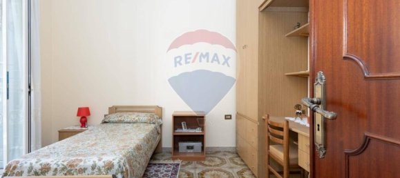 6 rooms Apartment in Palermo, Italy No. 40111 6