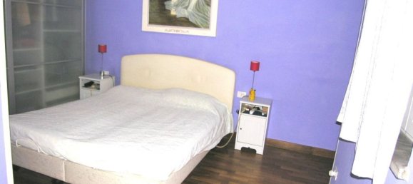 7 rooms Apartment in Lucca, Italy No. 11962 18