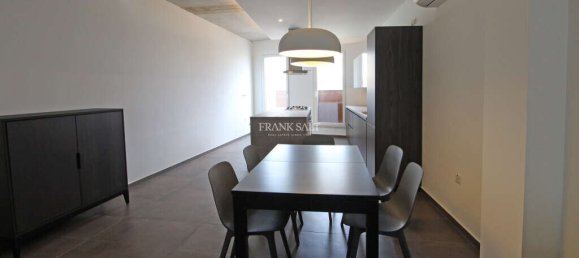 3 bedrooms Apartment in Sliema, Malta No. 9508 2