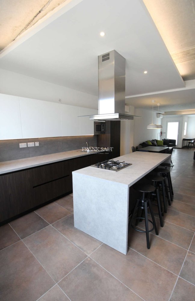 3 bedrooms Apartment in Sliema, Malta No. 9508