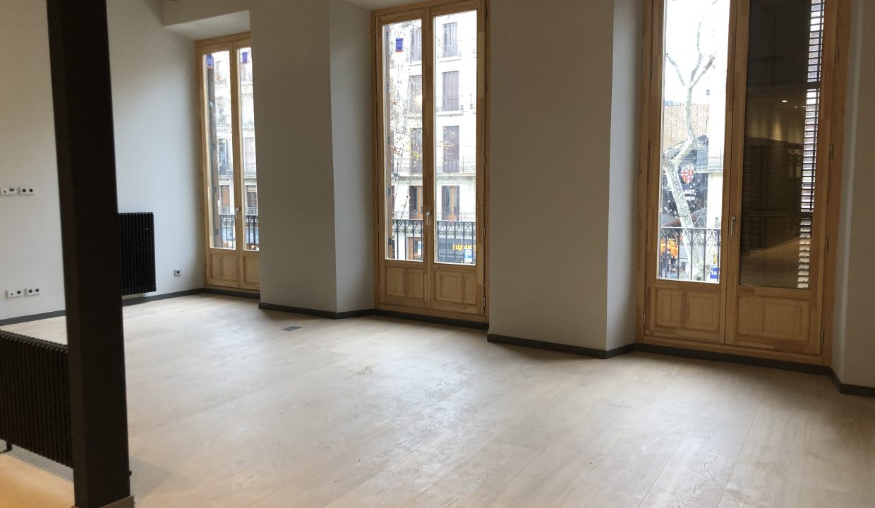 3 غرف نوم شقة في Ciutat Vella, Spain رقم 25632