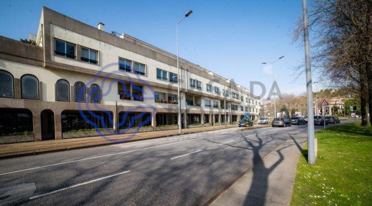 5 bedrooms Apartment in Porto, Portugal No. 5577