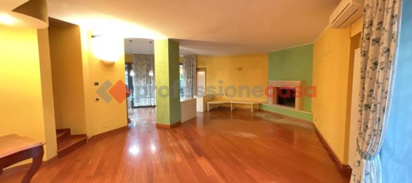 Villa de 6 dormitorios en Segrate, Italy No. 341870 2