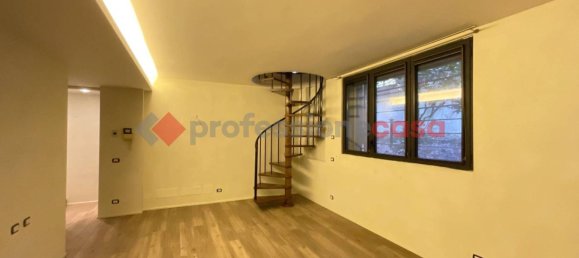 Villa de 6 dormitorios en Segrate, Italy No. 341870 27