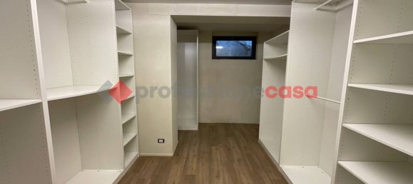 Villa de 6 dormitorios en Segrate, Italy No. 341870 28