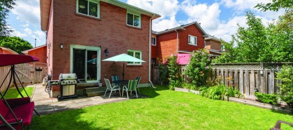 4 bedrooms House in Mississauga, Canada No. 652 6