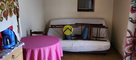 Adosado de 1 dormitorio en Gracay, France No. 212057 6