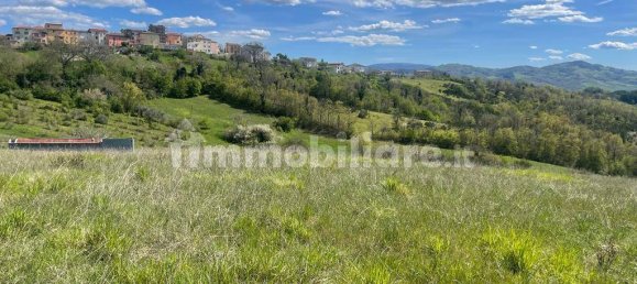 1 room Commercial property in Gualdo Tadino, Italy No. 143921 3