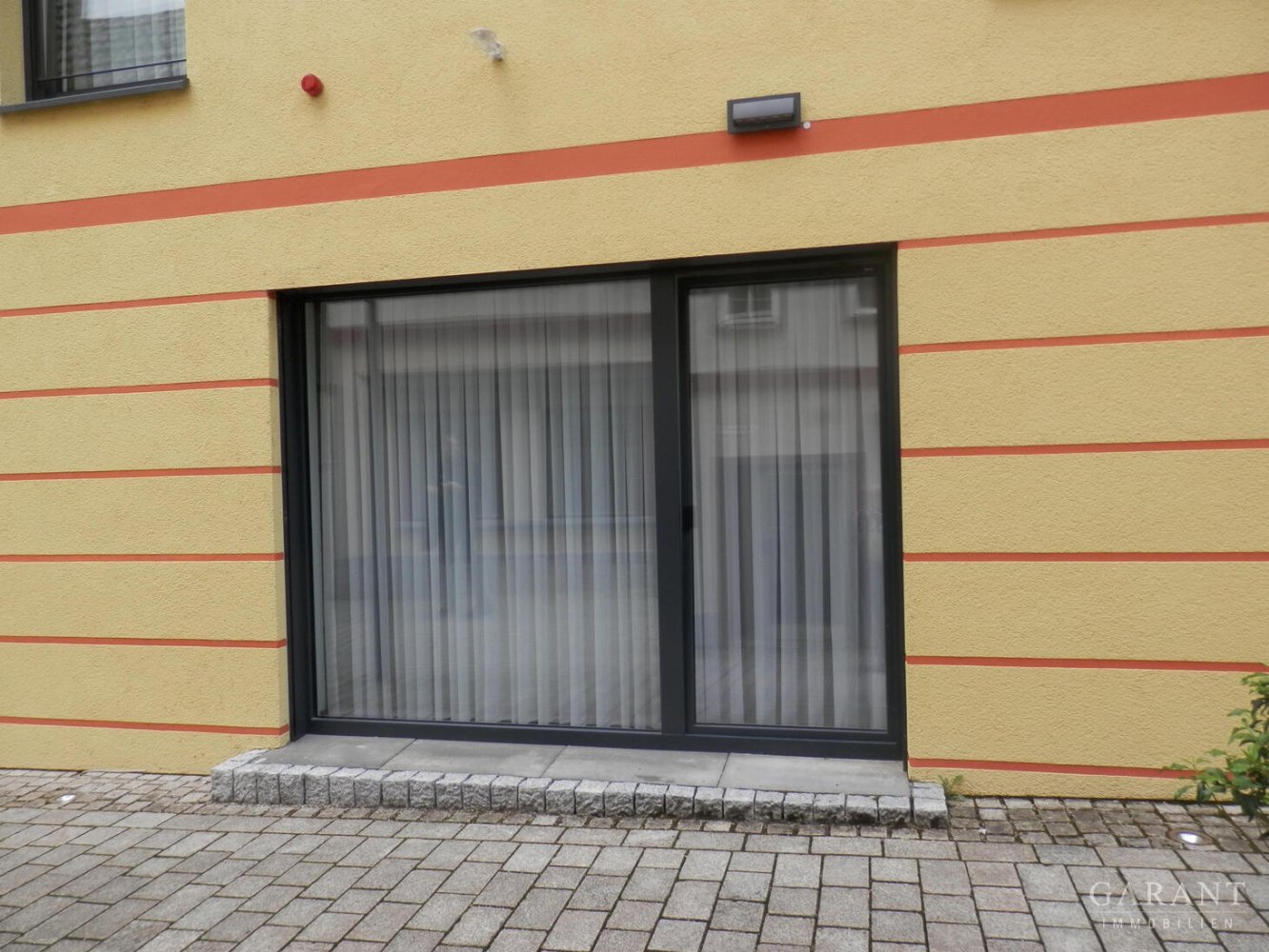 1102m² Hotel in Hohenlohe, Germany No. 4400