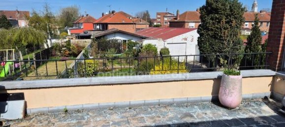 3 Schlafzimmer Haus in Comines, France, Nr. 252923 6