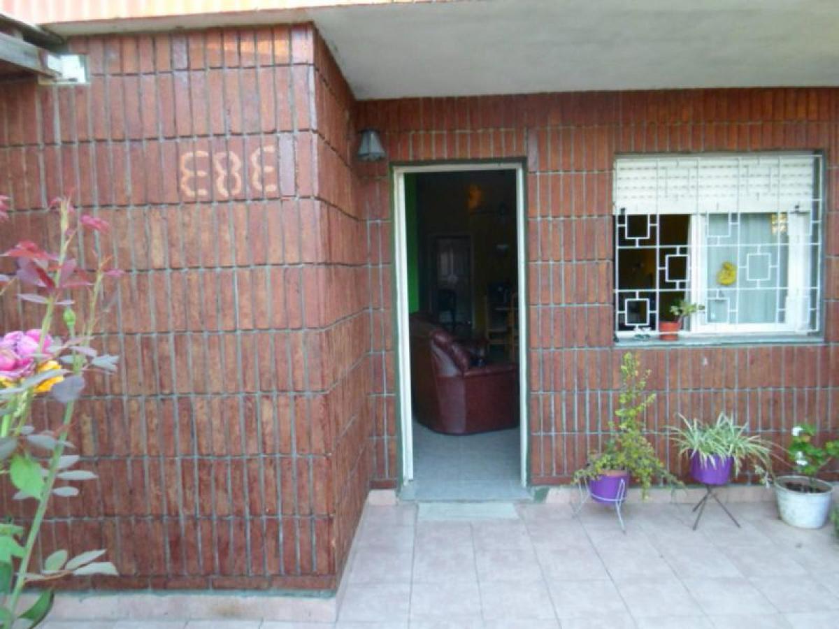 2 bedrooms House in Santa Fe, Argentina No. 2561