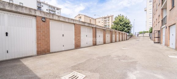 Квартира с 3 комнатами в Витербо, Италия № 128483 28