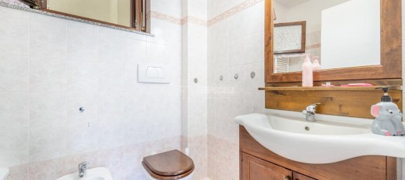 Квартира с 3 комнатами в Витербо, Италия № 128483 22