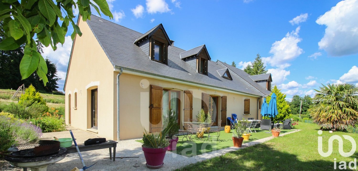 6 bedrooms House in Saint-Aignan, France No. 273609