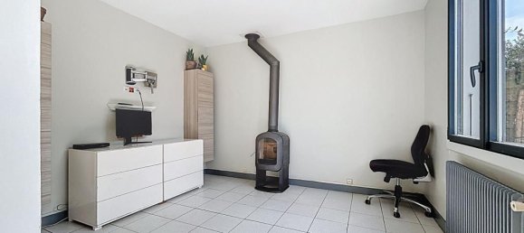 3 bedrooms House in Mont-Saint-Aignan, France No. 356436 3