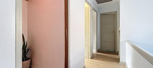 3 bedrooms House in Mont-Saint-Aignan, France No. 356436 6