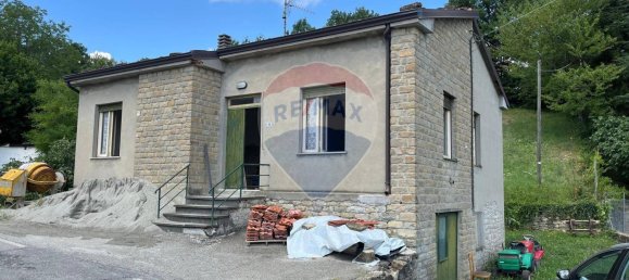 2 bedrooms House in Neviano degli Arduini, Italy No. 293543 3