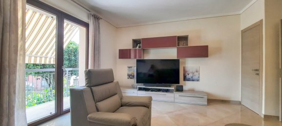 4 bedrooms Villa in Toscolano Maderno, Italy No. 295132 12