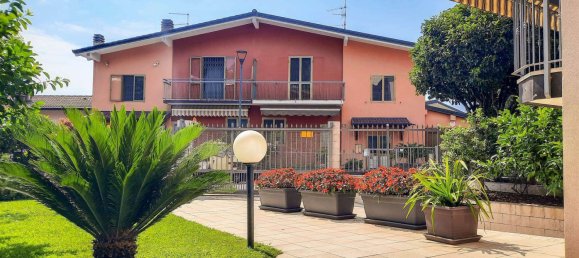 4 bedrooms Villa in Toscolano Maderno, Italy No. 295132 4
