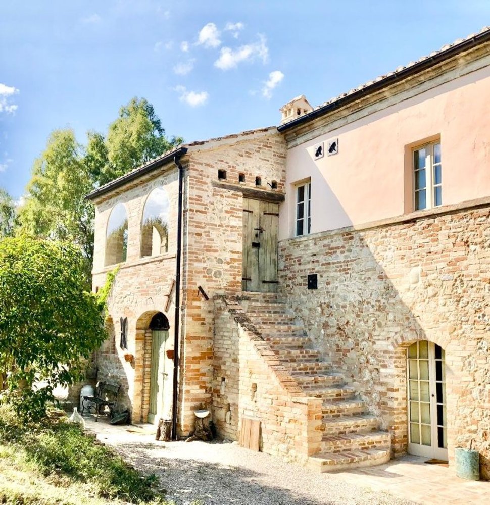 8 bedrooms House in Cossignano, Italy No. 372207