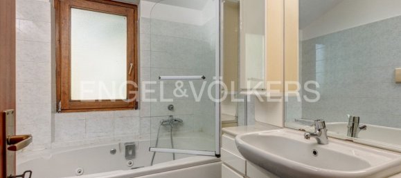 2 bedrooms House in Dorio, Italy No. 6368 15