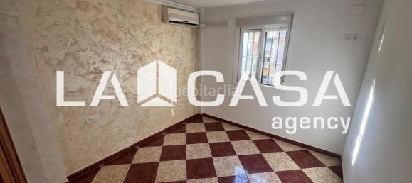 Apartamento de 3 dormitorios en Andalucía, Spain No. 134093 3
