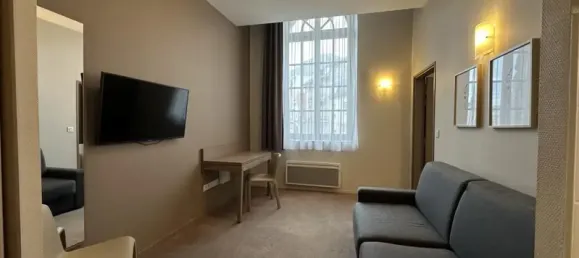 32m² Commercial property in Reims, France No. 81388 5