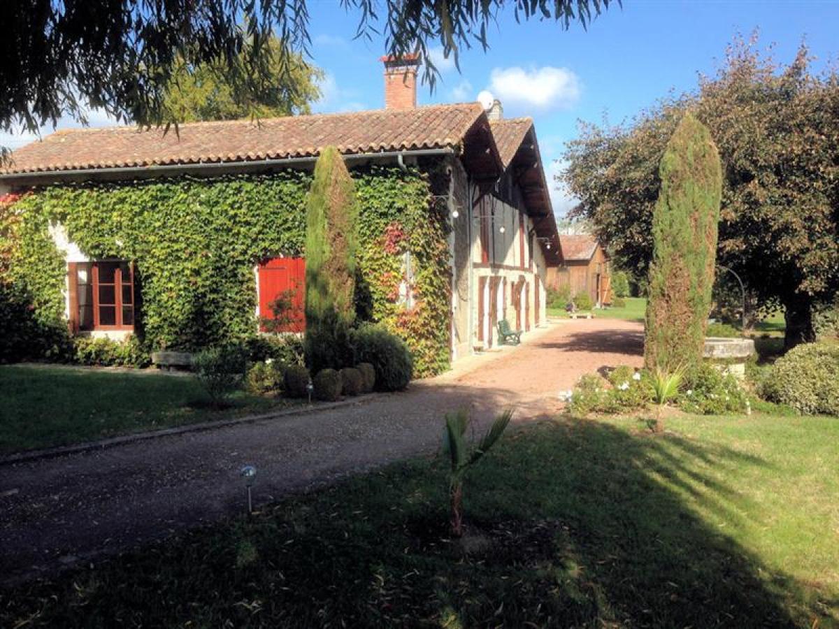 3 Schlafzimmer Haus in Gironde, France, Nr. 37937