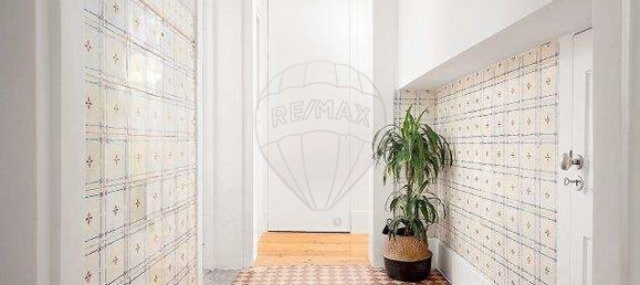 561m² Building in Porto, Portugal No. 78697 6