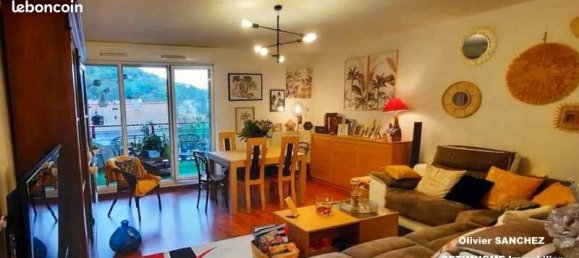 3 chambres Appartement à Royat, France No. 190071 2