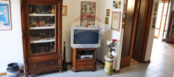 Apartamento de 5 divisões em Castelfiorentino, Italy N.º 73319 14