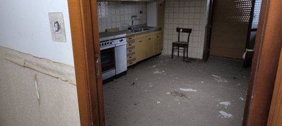 3 bedrooms Apartment in Nola, Italy No. 328125 12