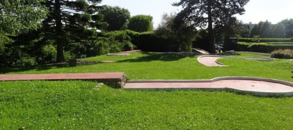 3 غرف نوم شقة في Fontenay-le-Fleury, France رقم 188575 8