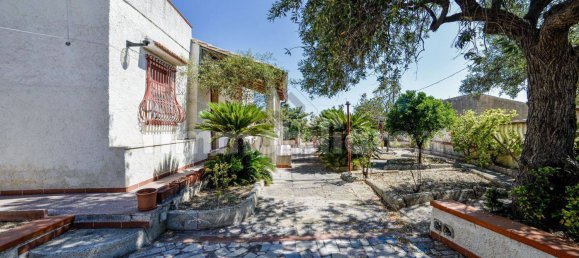 Вилла с 2 спальнями в Ното, Италия № 282849 10