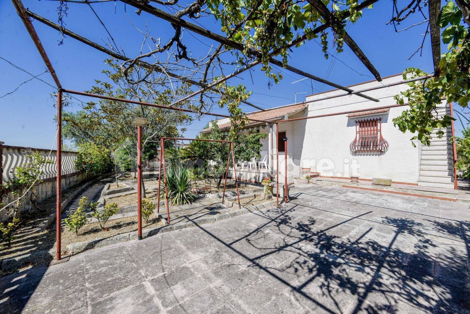 Вилла с 2 спальнями в Ното, Италия № 282849