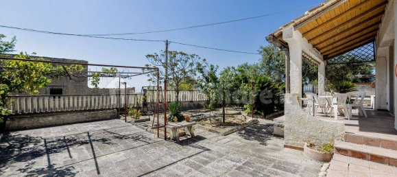 Вилла с 2 спальнями в Ното, Италия № 282849 4