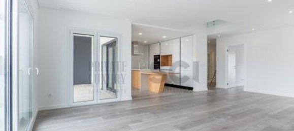 4 bedrooms Villa in Corroios, Portugal No. 148864 13