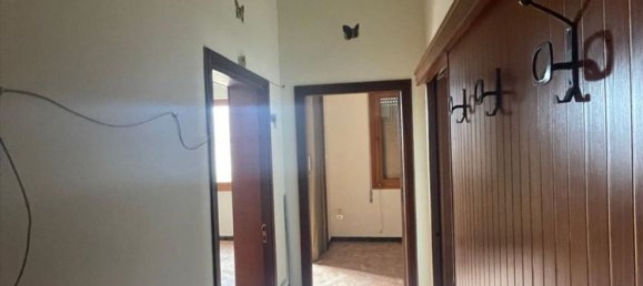 Квартира с 4 комнатами в Марсала, Италия № 147716 7