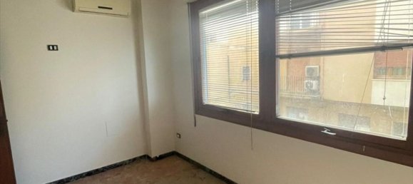 Квартира с 4 комнатами в Марсала, Италия № 147716 12