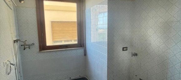 Квартира с 4 комнатами в Марсала, Италия № 147716 4