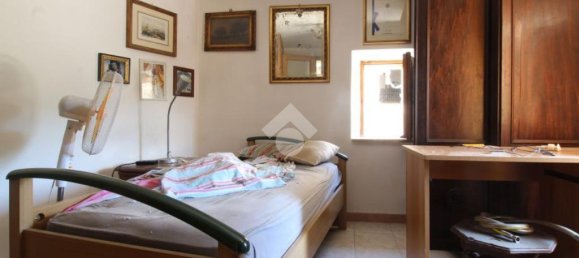 Квартира с 2 спальнями в Рокка Синибальда, Италия № 268760 4