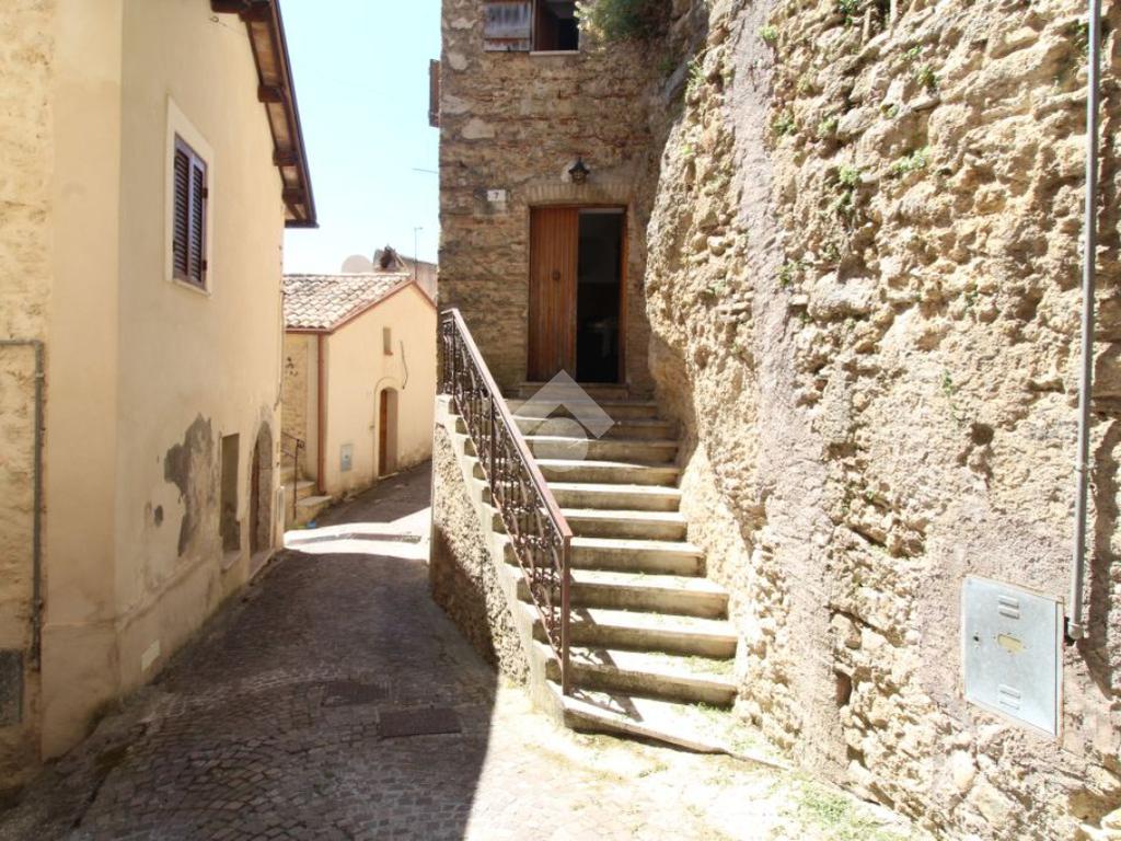 Квартира с 2 спальнями в Рокка Синибальда, Италия № 268760