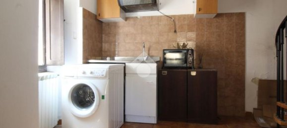 Квартира с 2 спальнями в Рокка Синибальда, Италия № 268760 6