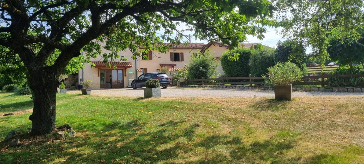 4 غرف نوم منزل في Loire, France رقم 330976