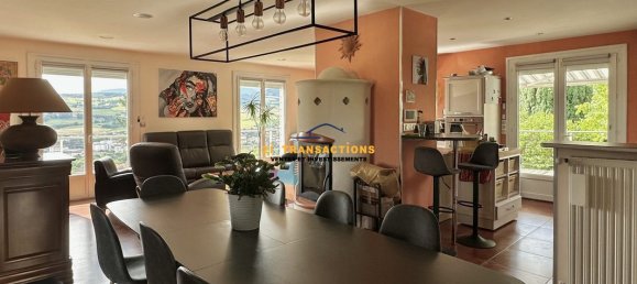 Casa de 5 dormitorios en L'Horme, France No. 343509 8