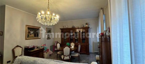 4 bedrooms Apartment in Voghera, Italy No. 344013 6